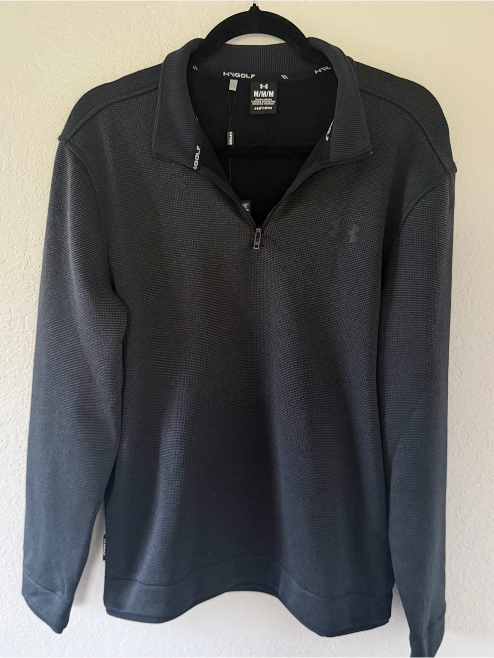 Under Armour Men's Black 1/4 Zip Golf Sweater Size-M
